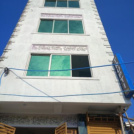 Hotel Trupti Residency Puri Esterno foto